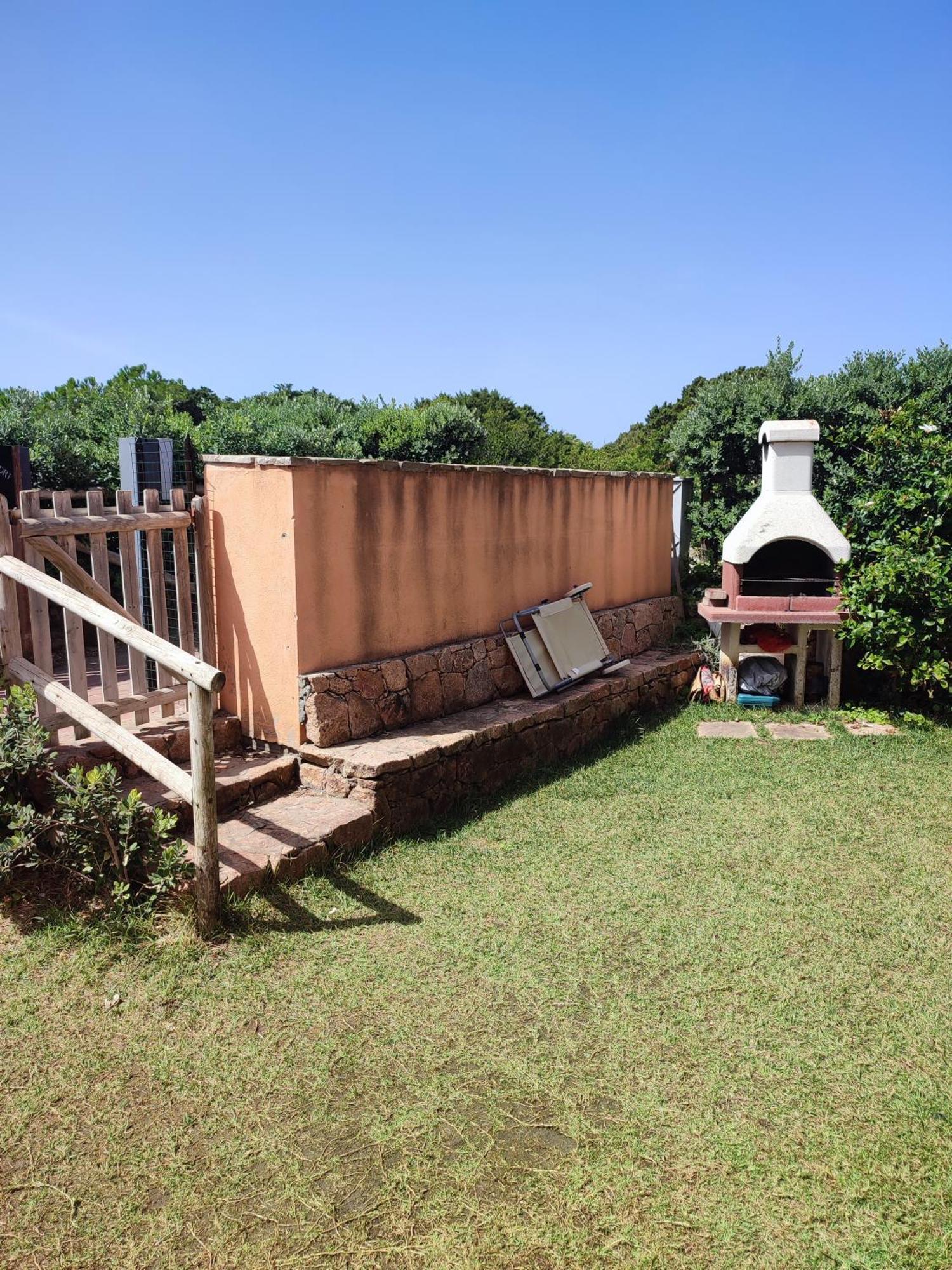 La Casa Sulle Dune Badesi Exterior photo